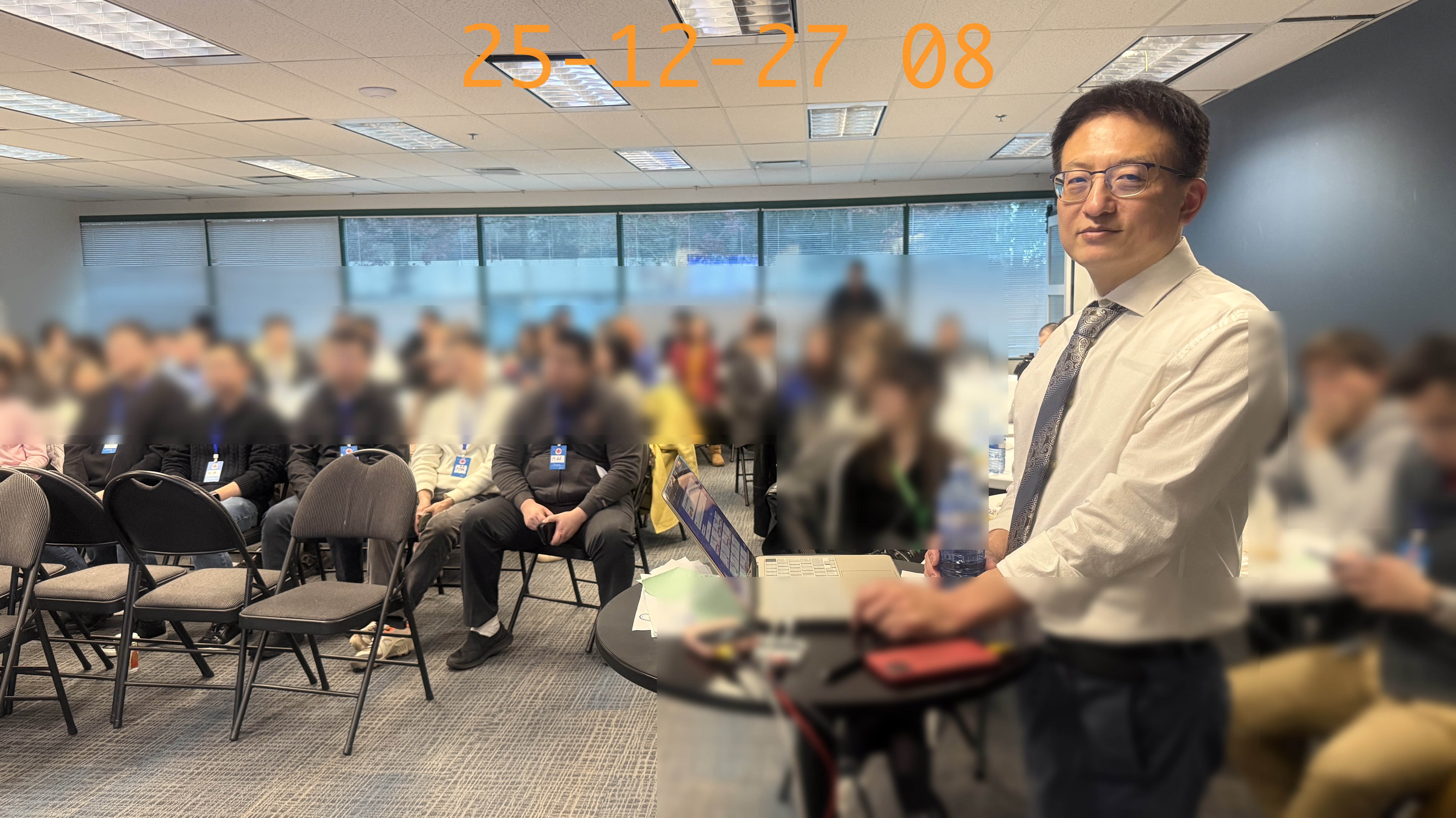 Event Photo - 25 1227 08 Wm